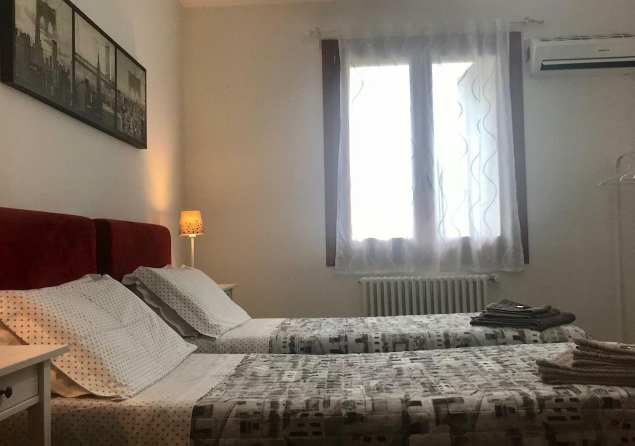 Appartamenti Portavenezia Pádua Exterior foto